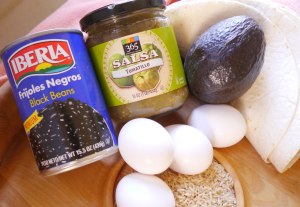 Salas-Verde-Poached-Eggs
